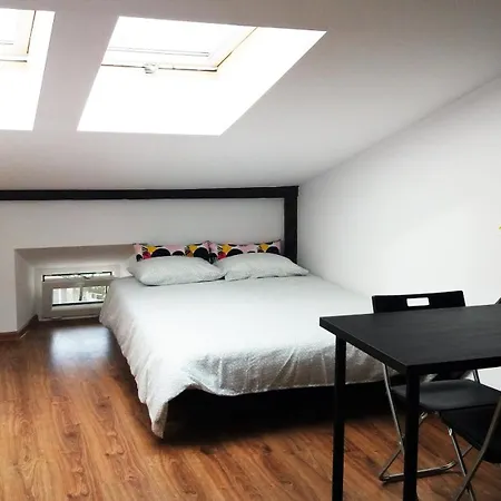 Nice Attic Studio Close To Old Town Air Conditioning - Klimatyzacja Krakau Exterior foto