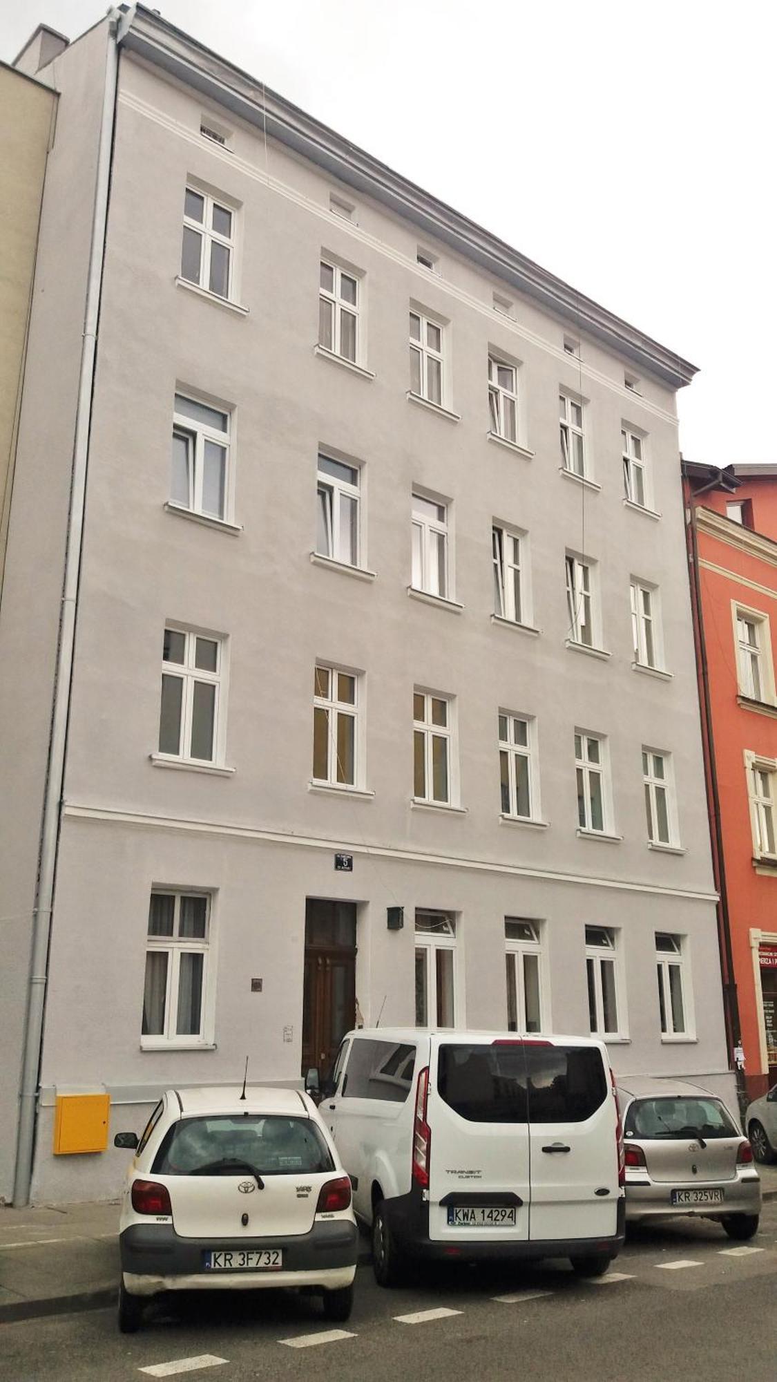 Attic Close To Old Town Air Conditioning - Klimatyzacja
